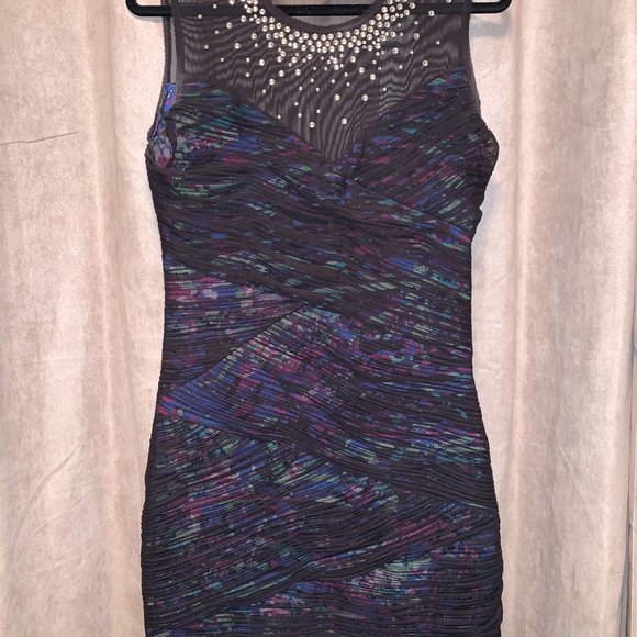 BCBG Black Dress Sheer Jewelled Accents - Picture 4 of 4